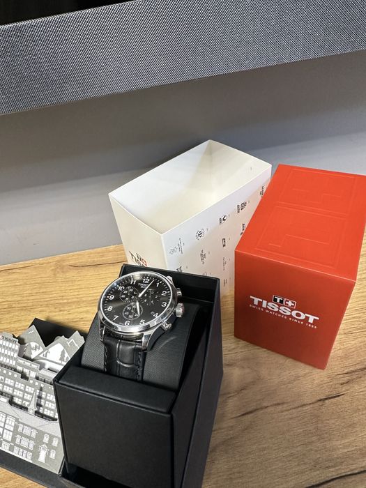 Наручные часы Tissot (Swiss watches since 1853)