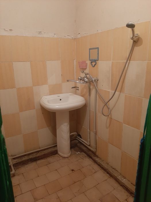 2 бөлмелі малосемейка сатылады 8 мле