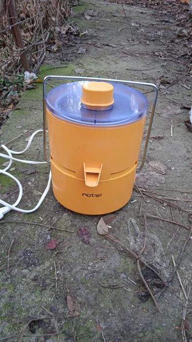 Българска центробежна сокоизстисквачка сокоизстисквачки за градината