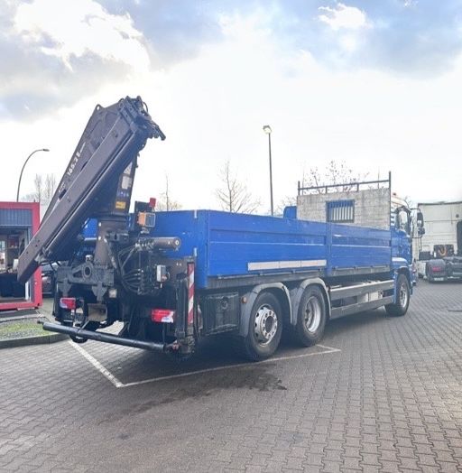 Транспортни услуги с камион