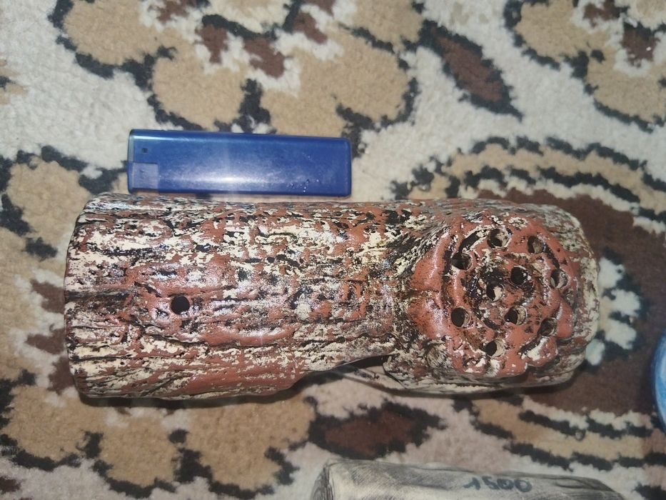 Продам декор в аквариум