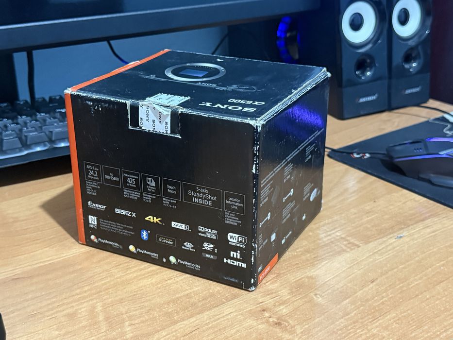 Sony a 6500.