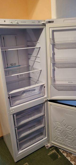 Холодильник бирюса