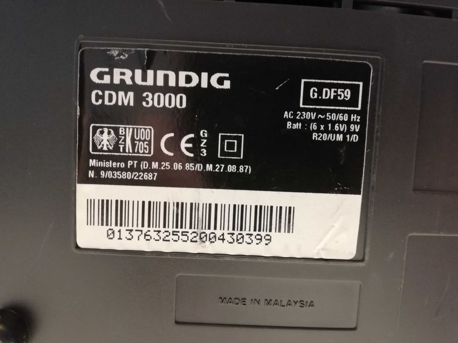 Boombox - Stereo Radio/CD/Cassette GRUNDIG CDM3000 - Stare Perfecta/