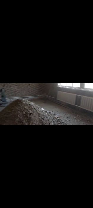 Чугунные  Батареи почти новые в хорошем состоянии.