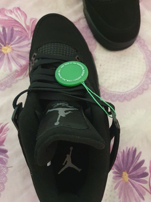 Jordan 4 blackcat  41