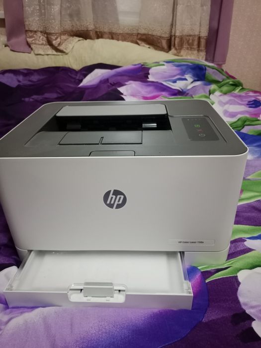 HP Color Laser 150a