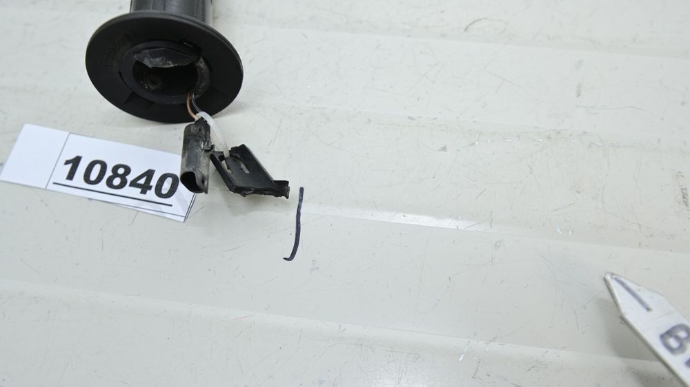 Manson Maner Incalzit Stanga BMW F700GS 2012 - 2016