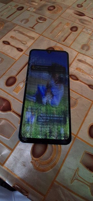 Vând redmi 14c  display defect dar se vede