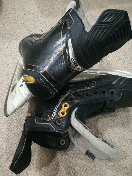 Коньки хоккейные 38р.