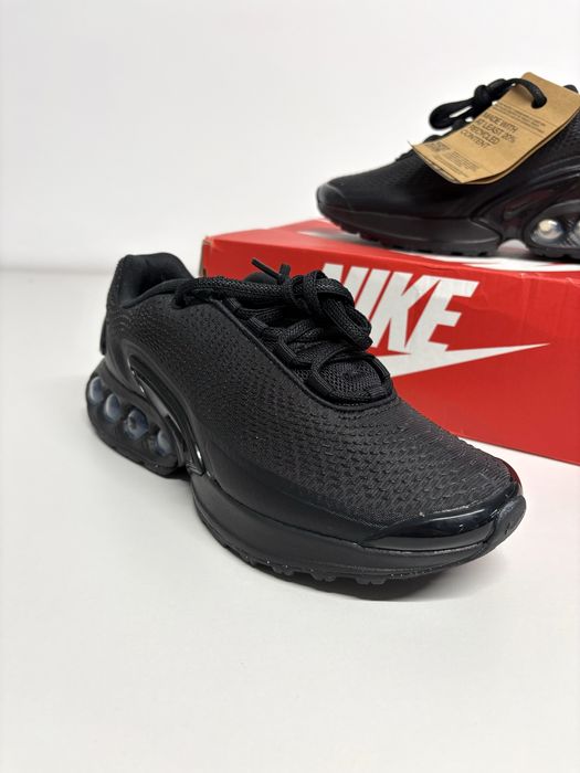 Adidasi Nike Air Max DN, Nr. 38, Negri, Originali - Noi!
