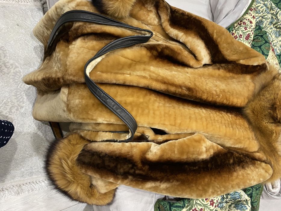 продам мутоновую шубу