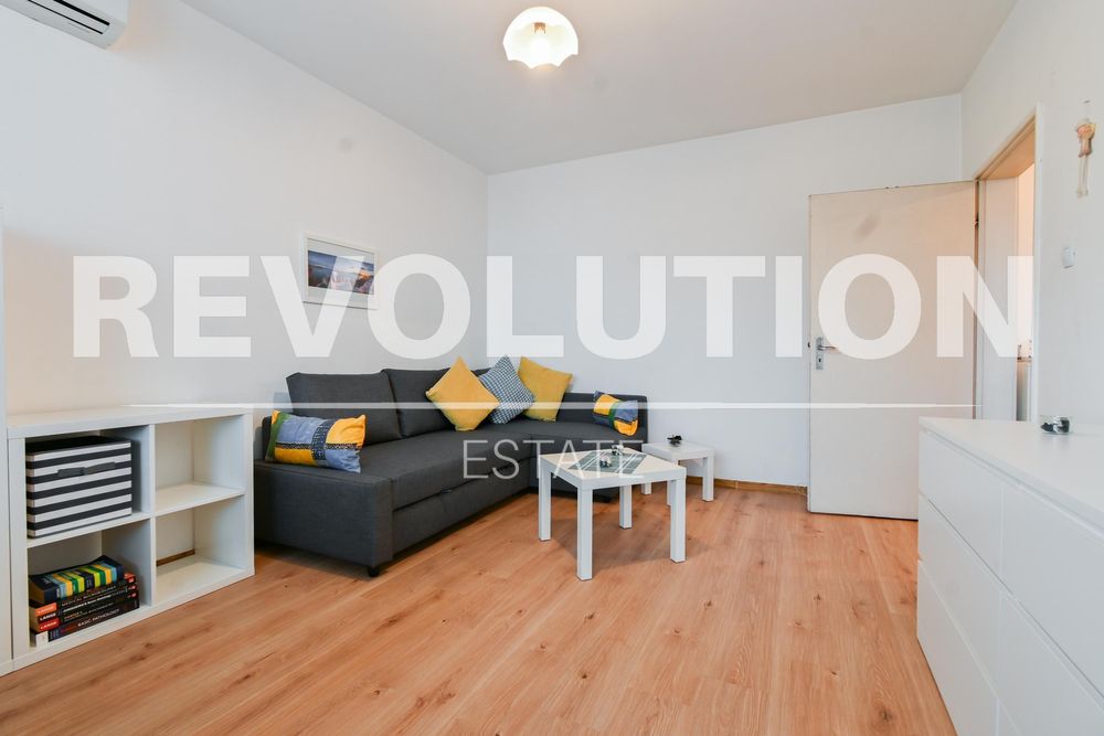 Едностаен апартамент в Центъра.