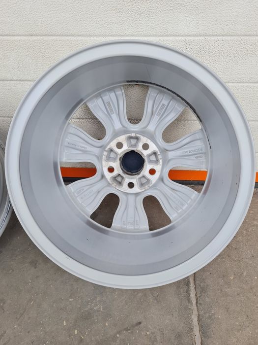 Оригинални джанти за ФОЛКСВАГЕН VW AUDI SEAT SKODA R16 5x100 ET34 7J
