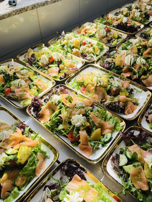 Выезд на дом Повар