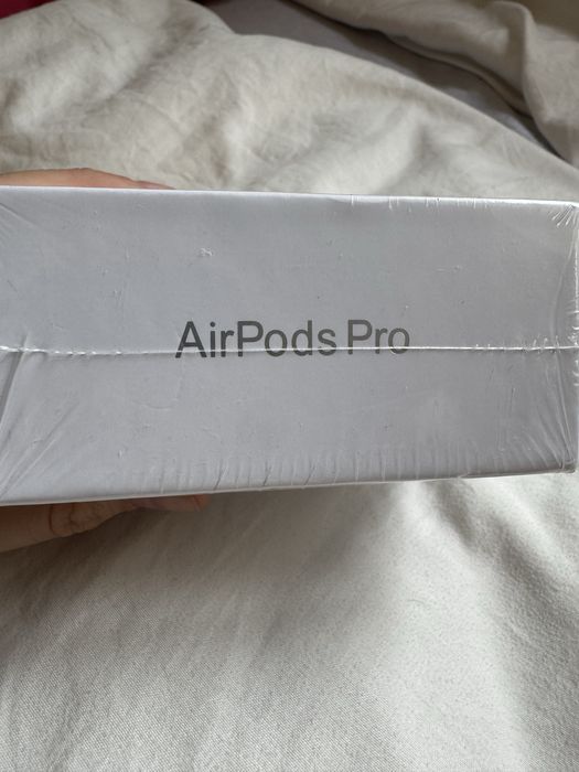 Casti Airpods Pro 3