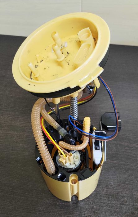 Pompa alimentare originala AUDI A6 4G C7 2.0 TDI - 4G0 919 050