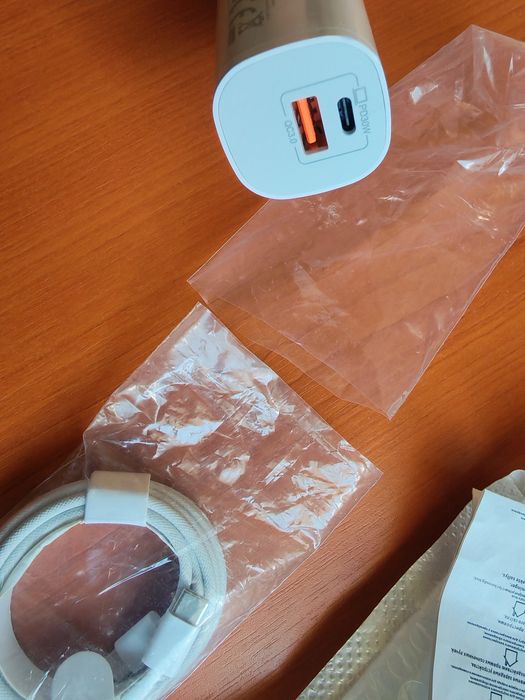 Încărcător FastCharger 48W, GaN, Compatibil Universal, Orice  Model, Tlf, Tableta, etc.