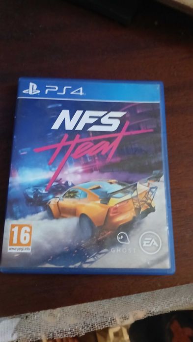 Ps4 във перфектно състояние