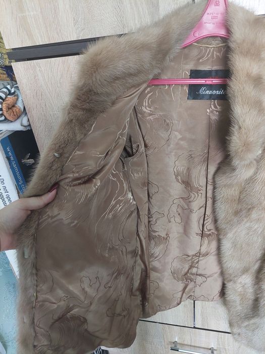 Продам норковую шубу