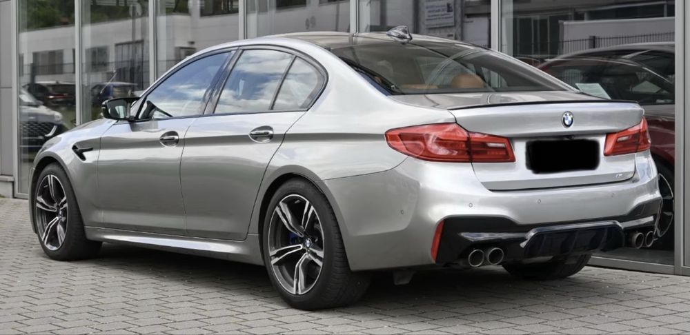 Dezmembrez BMW M5 F90, Seria 5 G30 / G31 4.4 Benzina, S63B44B