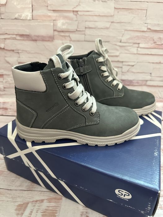 Школьные туфли кожа Betsy