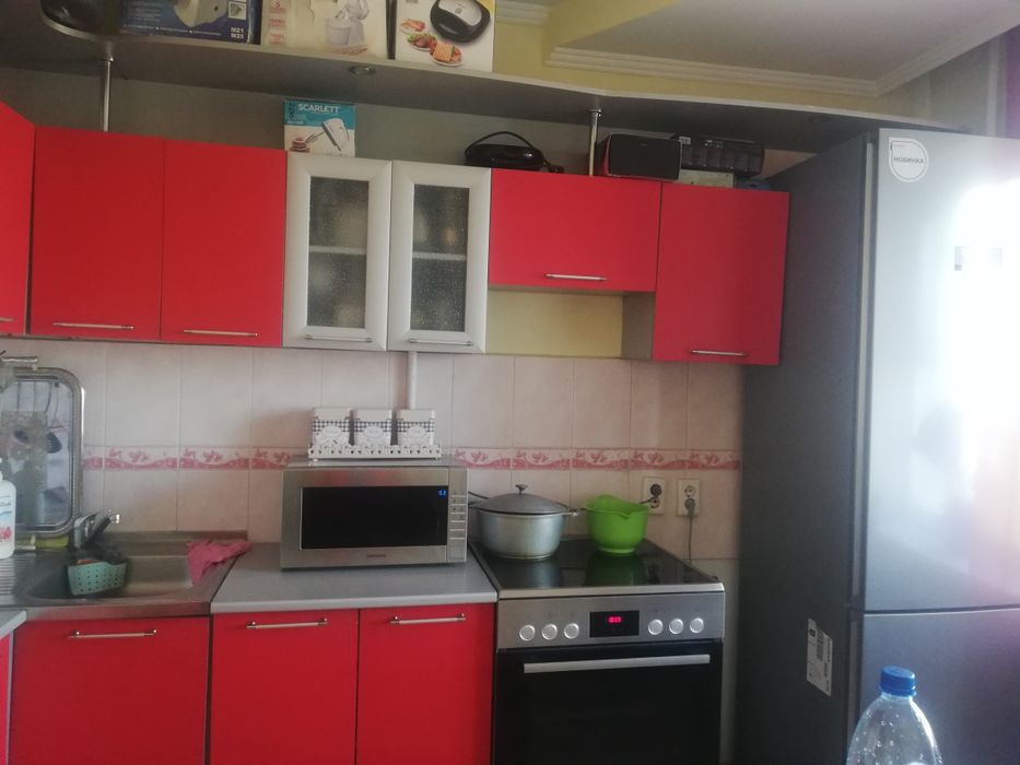 Кухонный угловой шкаф