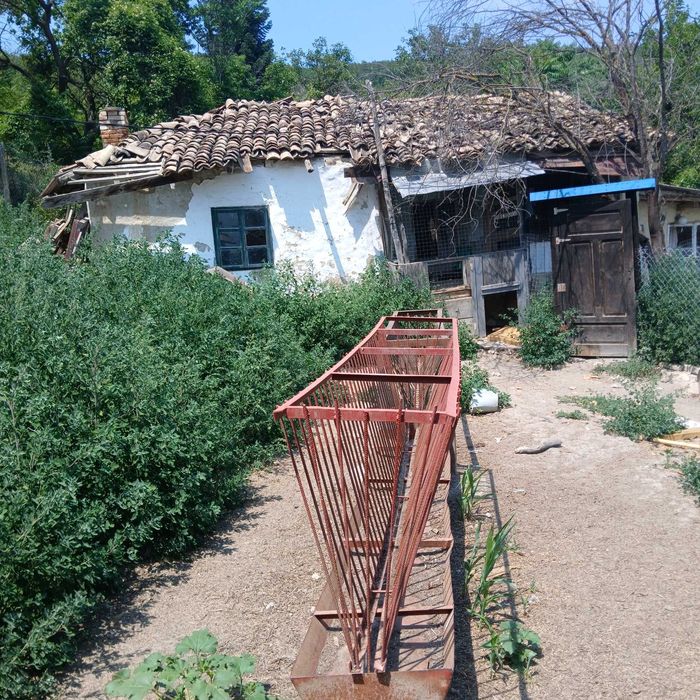 Продава се Парцел в с. Градище, Област Шумен - 1300 кв.м за 16 €/кв.м - Снимка #12