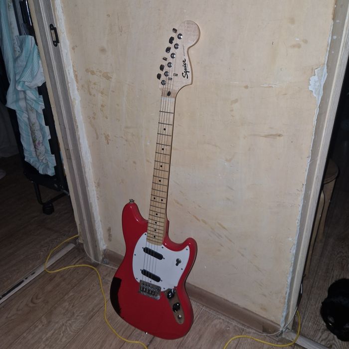 Squier Sonic Mustang — Обмен на Stratocaster, Telecaster