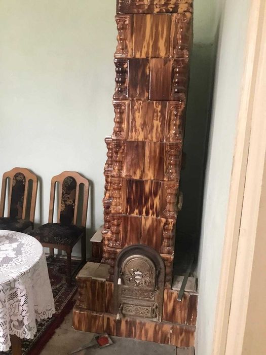 Casă cu teren generos – 5000 mp intravilan – zonă liniștită Calinesti, Radomiresti Olt