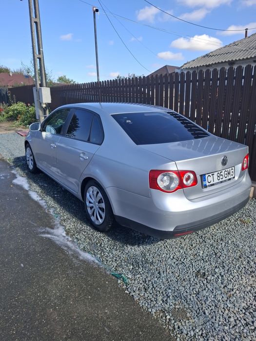 VOLKSWAGEN Jetta 2009 — imagine 3