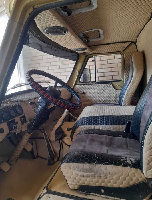 UAZ sotiladi Metan/Bezin