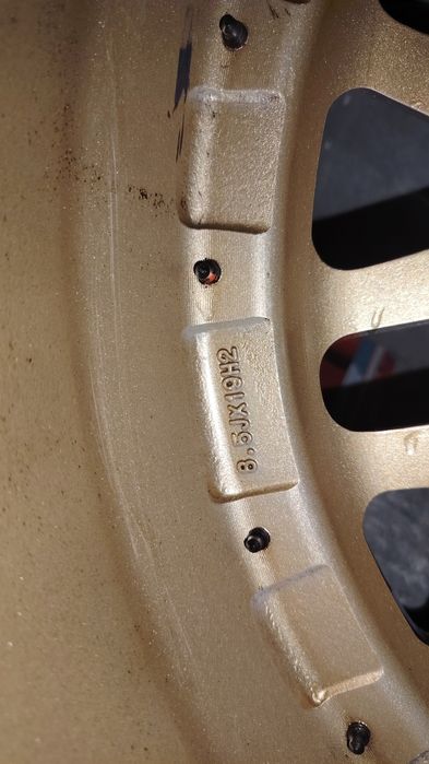 Джанти с гуми 19 Цола 5х108