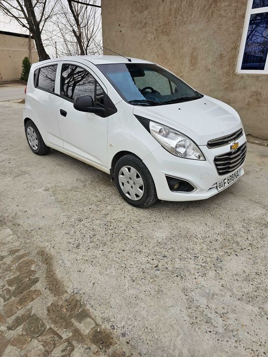 Chevrolet Spark sotiladi 1 pozitsiya
