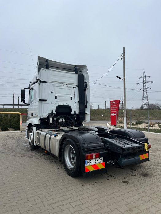 Mercedes Benz Actros 1842