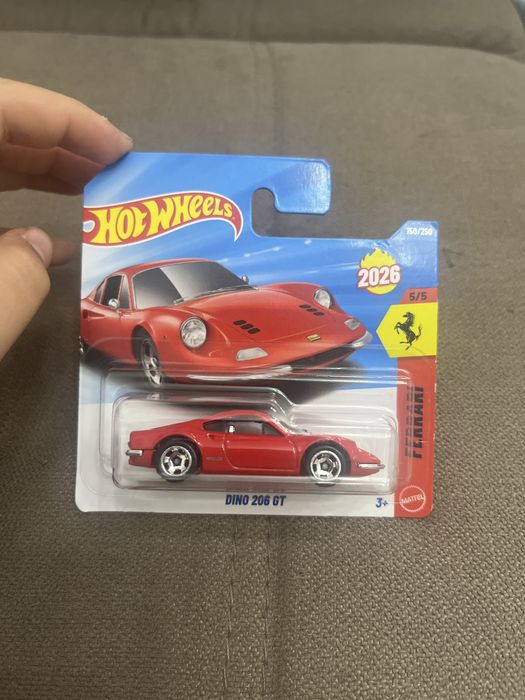 Машинка Hot wheels FERRARI DINO 206 GT