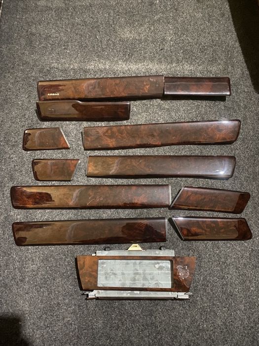 Дерева на Ауди 100 А6 С4 кузов комплект.Отличном состояние !