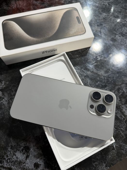 Iphone 15 pro max natural titanum  impecabil