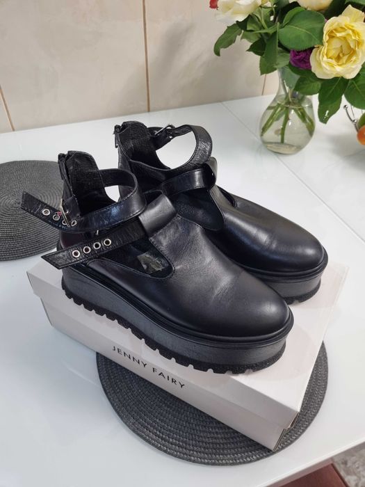 Sandale 100% piele pentru doamne nr.36