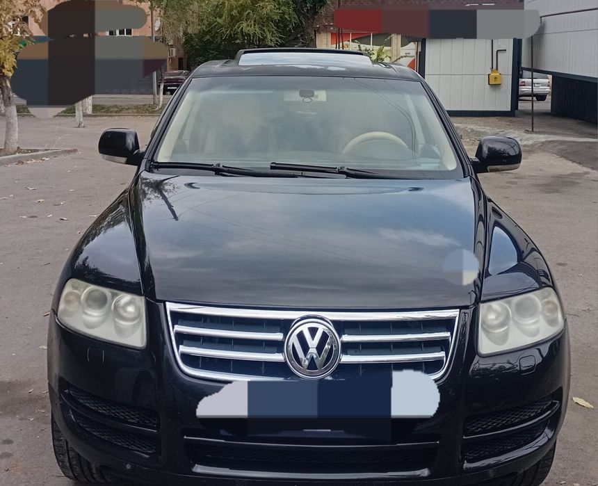 Volkswagen Touareg