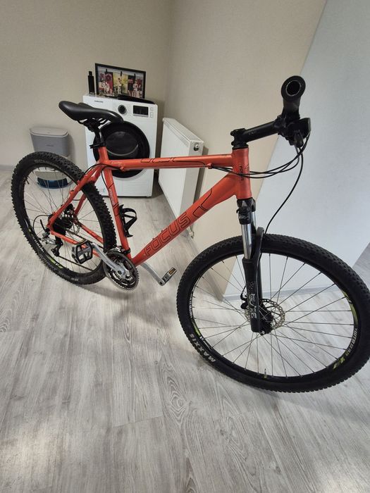 Bicicleta Focus,roti 29,frane disc,Shimano DEORE Lx,3x9viteze