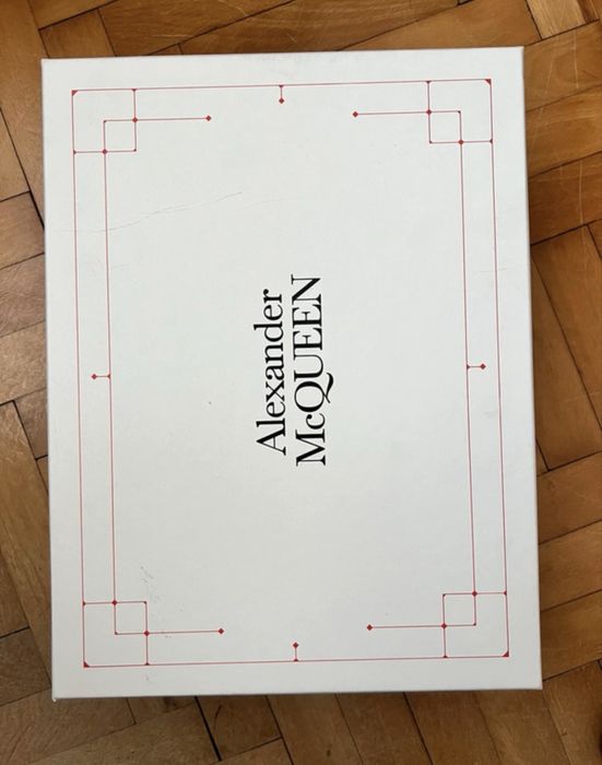 Tenisi Alexander McQueen
