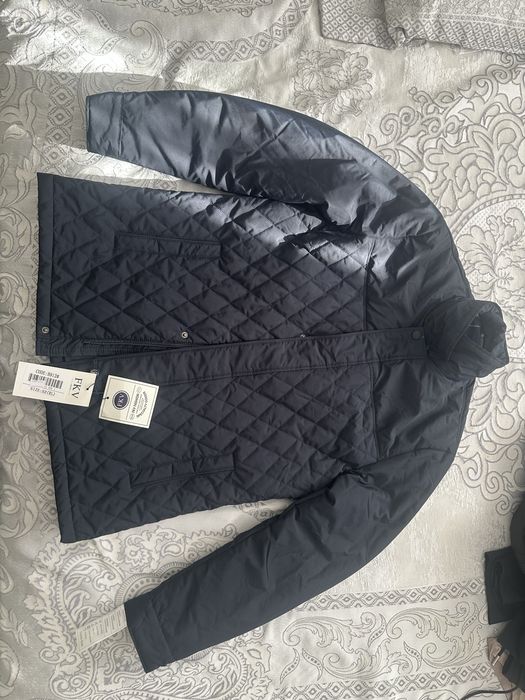 продам демисезонная куртка