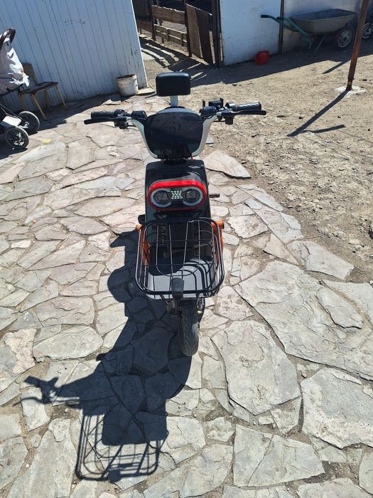 Скутер  в отличном состоянии