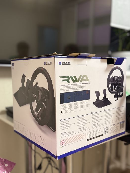 Продам игровой руль на Ps 4.