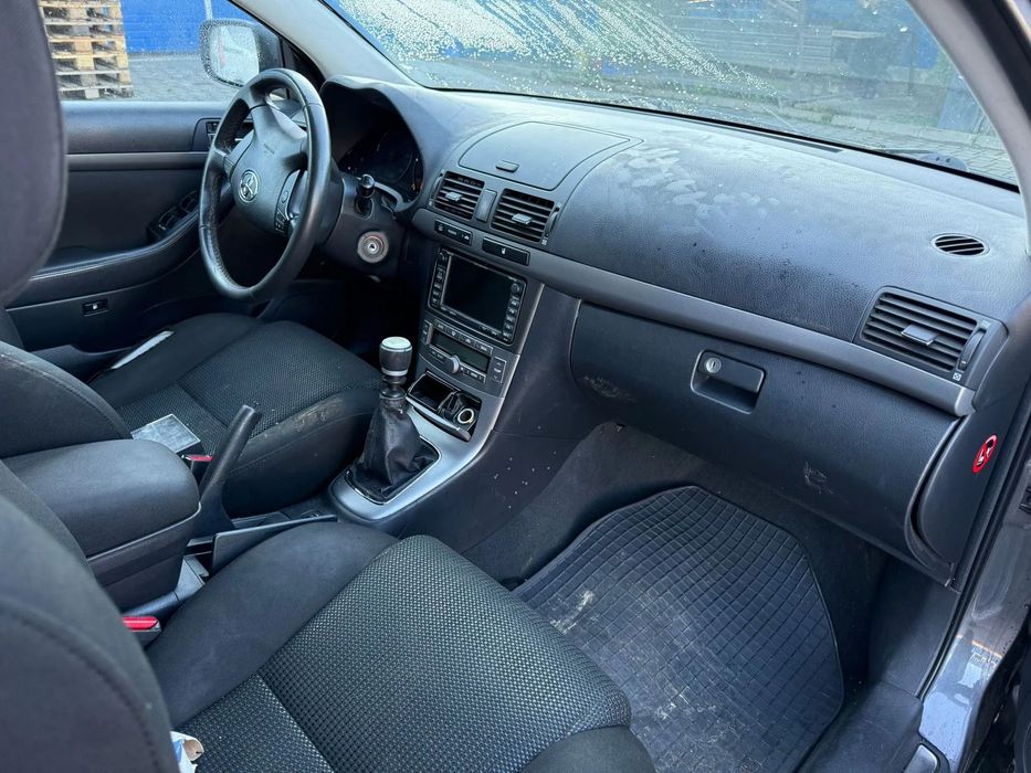 Bara / Capota / Faruri / Aripi / Usi / Haion / Stopuri Toyota Avensis T25 Facelift 2005-2010