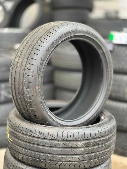 235 45 19 Dunlop Sp SportMaxx 4бр летни Гуми Дот 1425