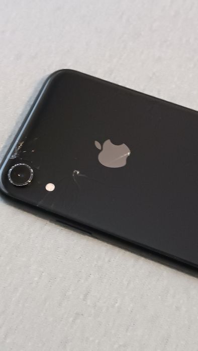 iPhone XR,64 GB,отключен