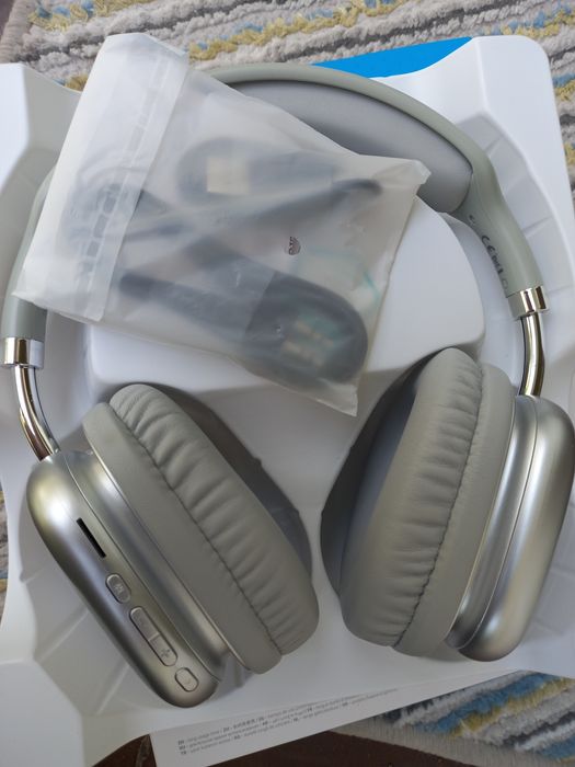 Quloqchin (hoco W52)