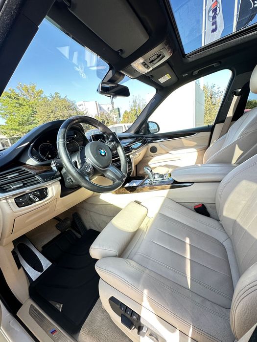 Vand BMW X5 an 2018 TVA deductibil